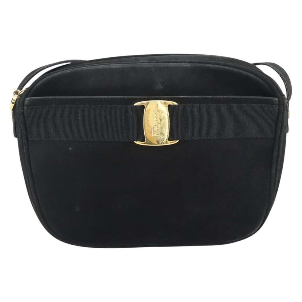 Salvatore Ferragamo Vara Shoulder Bag Black